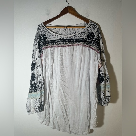 Free People Women's Floral Print Top - Black and White - Picture 2 of 7